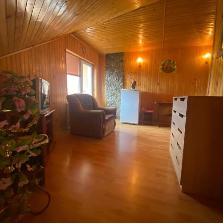 Vхаті Leilighet Slavskoje Eksteriør bilde